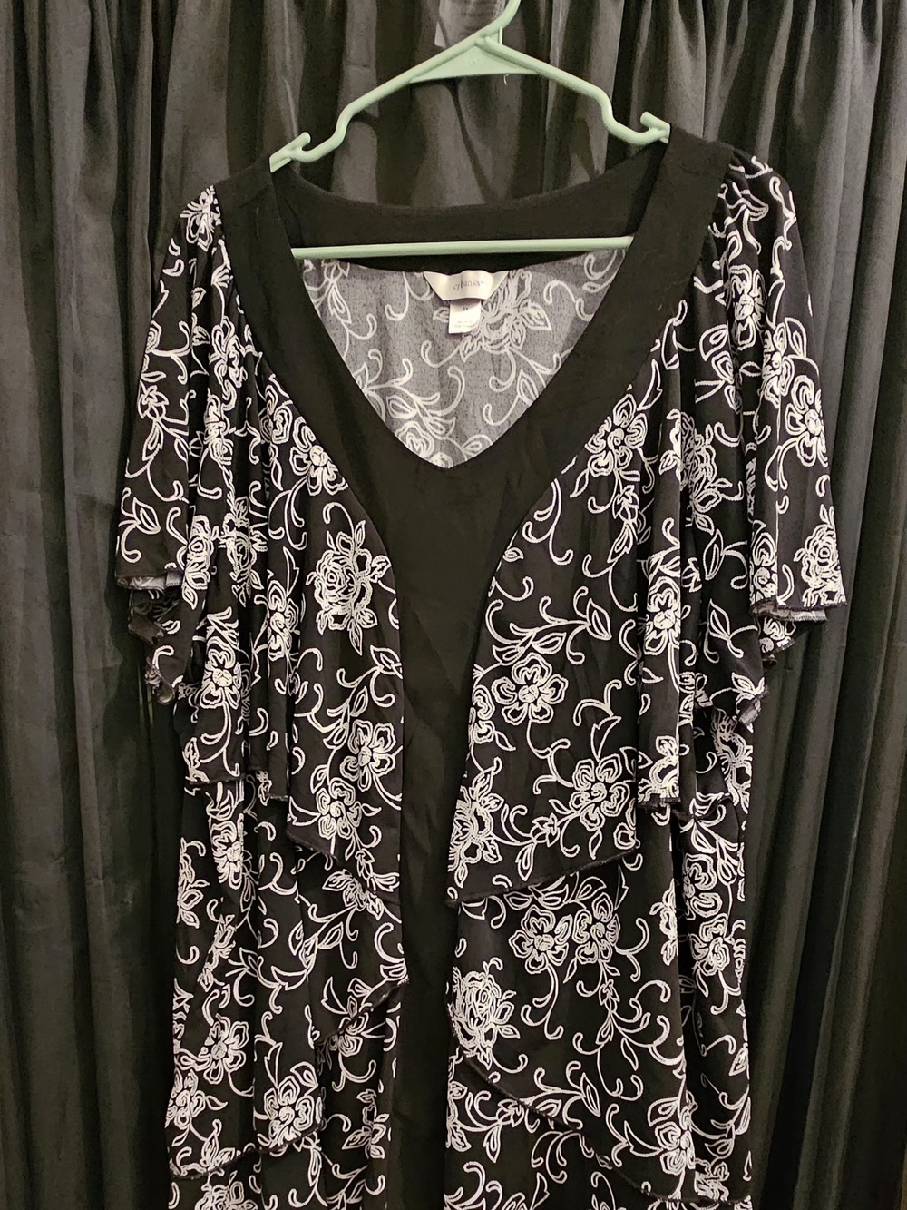 CJ Banks Black & White Floral V-Neck Tunic